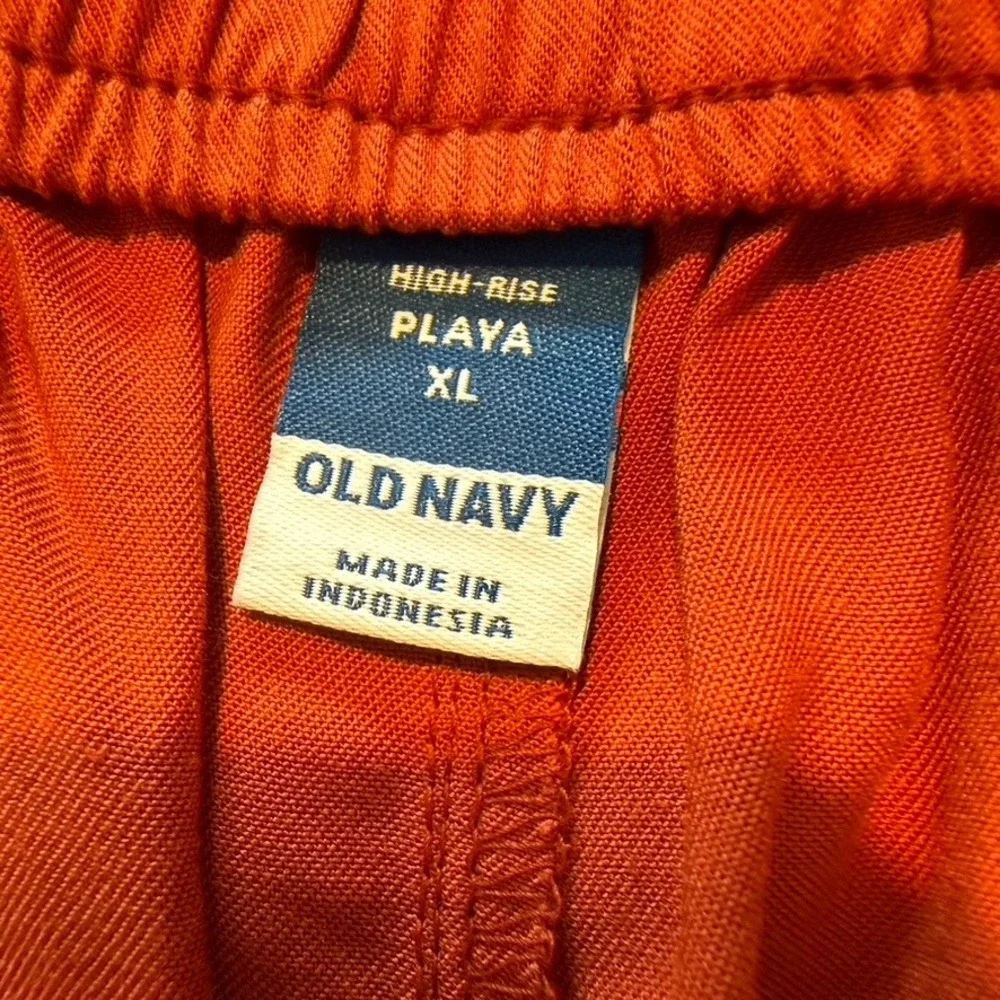 Old Navy Playa High-Rise Shorts XL Burnt Orange 4 Inch Inseam Rayon NWT